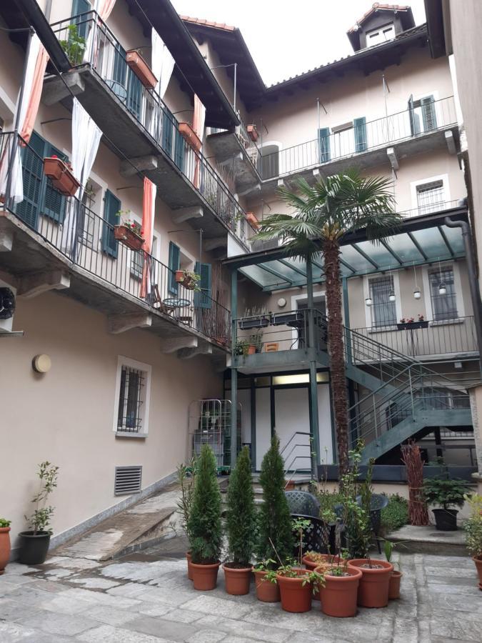 Piazza Grande House Apartment โลการ์โน ภายนอก รูปภาพ