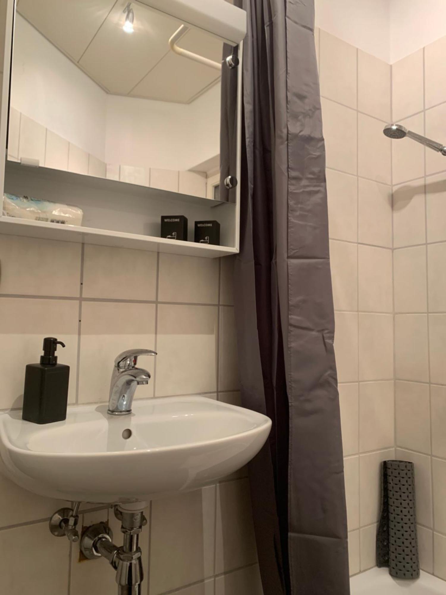 Piazza Grande House Apartment โลการ์โน ห้อง รูปภาพ